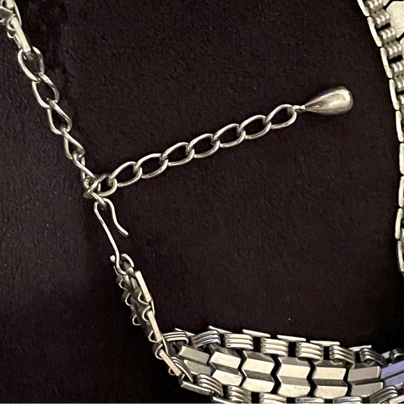 Women’s Silver Tone Chain Choker Necklace By Marino - Picture 4 of 5